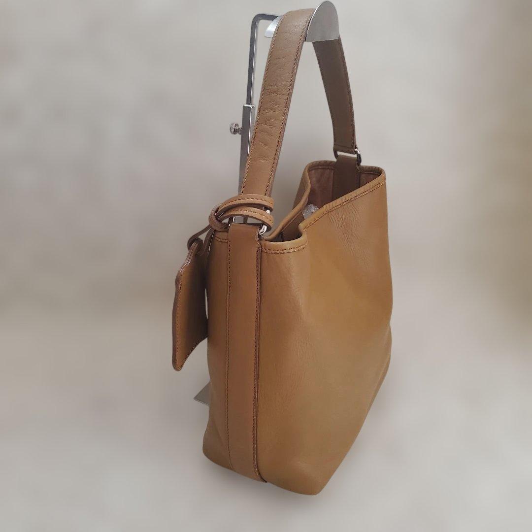 ⭐人気モデル⭐HIROFU レザー ショルダーバッグ ベージュ ブラウン系