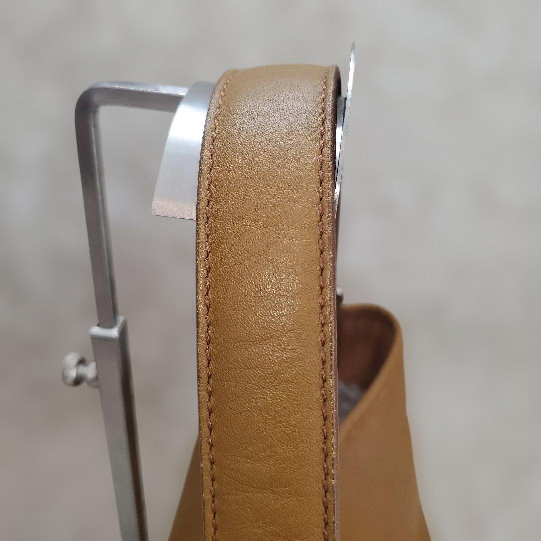 ⭐人気モデル⭐HIROFU レザー ショルダーバッグ ベージュ ブラウン系