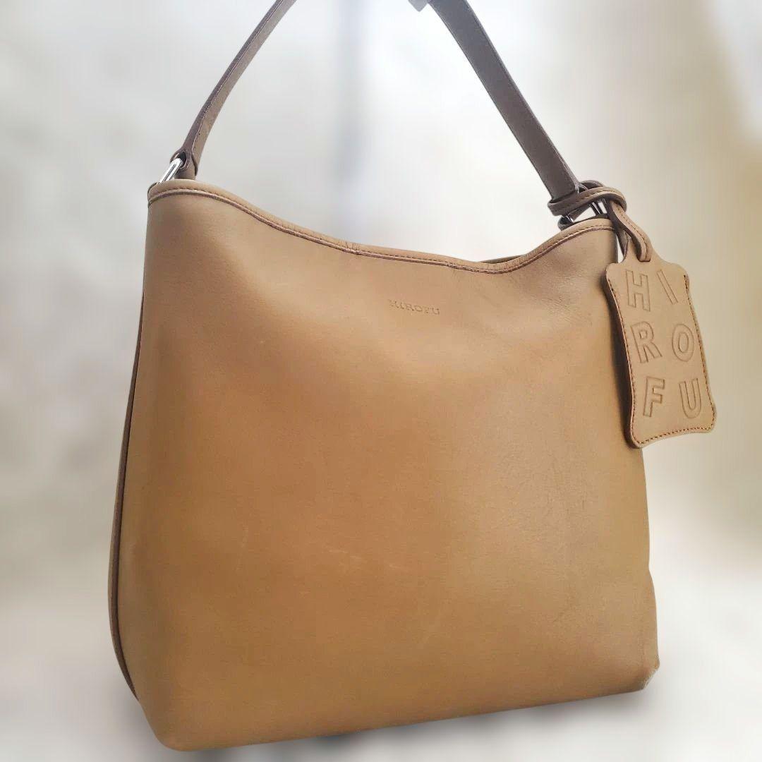 ⭐人気モデル⭐HIROFU レザー ショルダーバッグ ベージュ ブラウン系