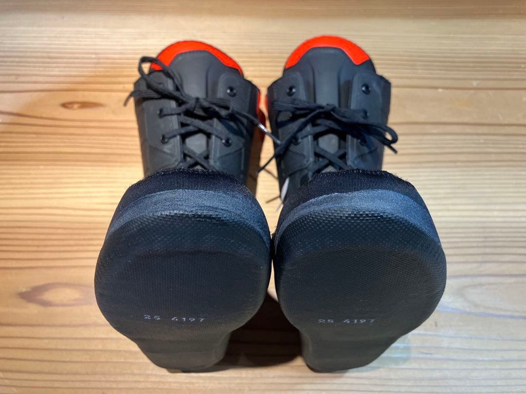 2025-2026年LANGEインナーブーツ（25-25.5）未使用、付属品付