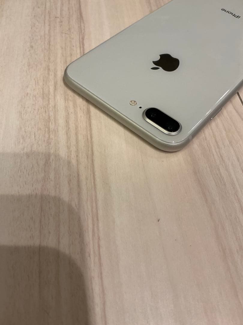 Apple iPhone 8Plus シルバー256GB