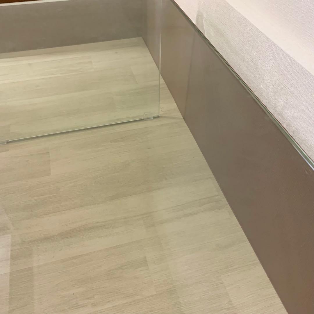 セ*フ様 【美品】IDC大塚家具 リビングテーブル ガラス コンチネンタルファニ