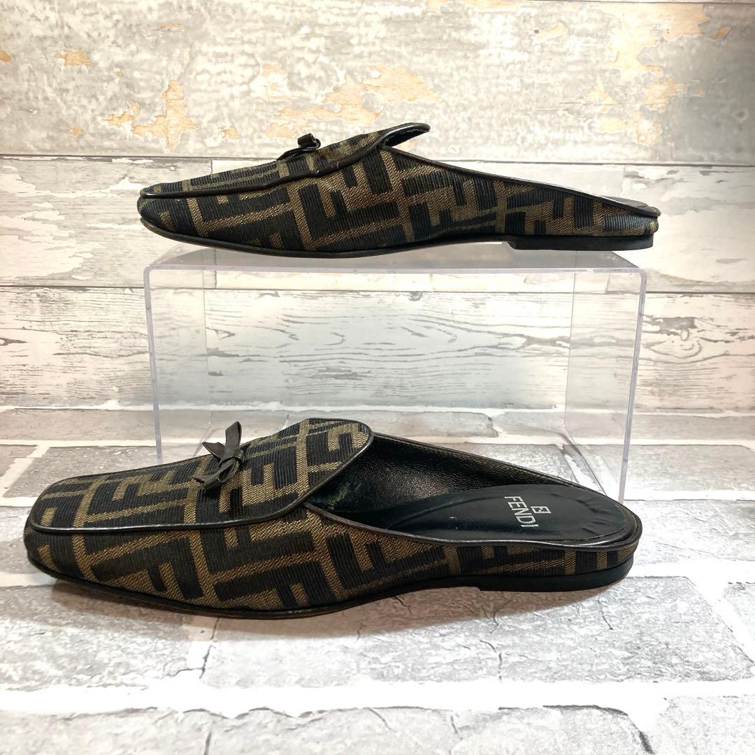 FENDI フェンディ ズッカ柄 ミュール ブラック・ブラウン　スリッポン