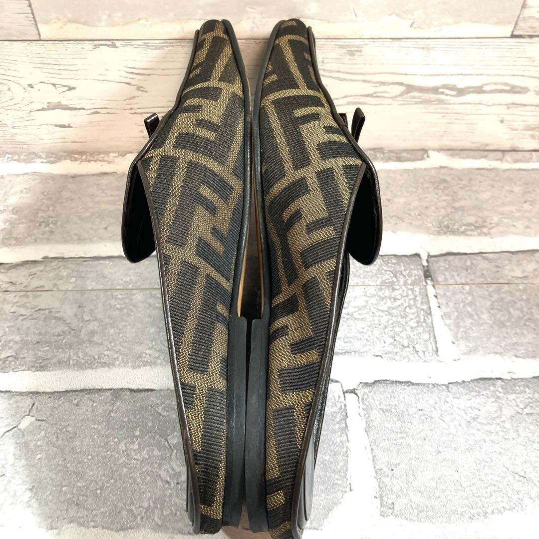 FENDI フェンディ ズッカ柄 ミュール ブラック・ブラウン　スリッポン