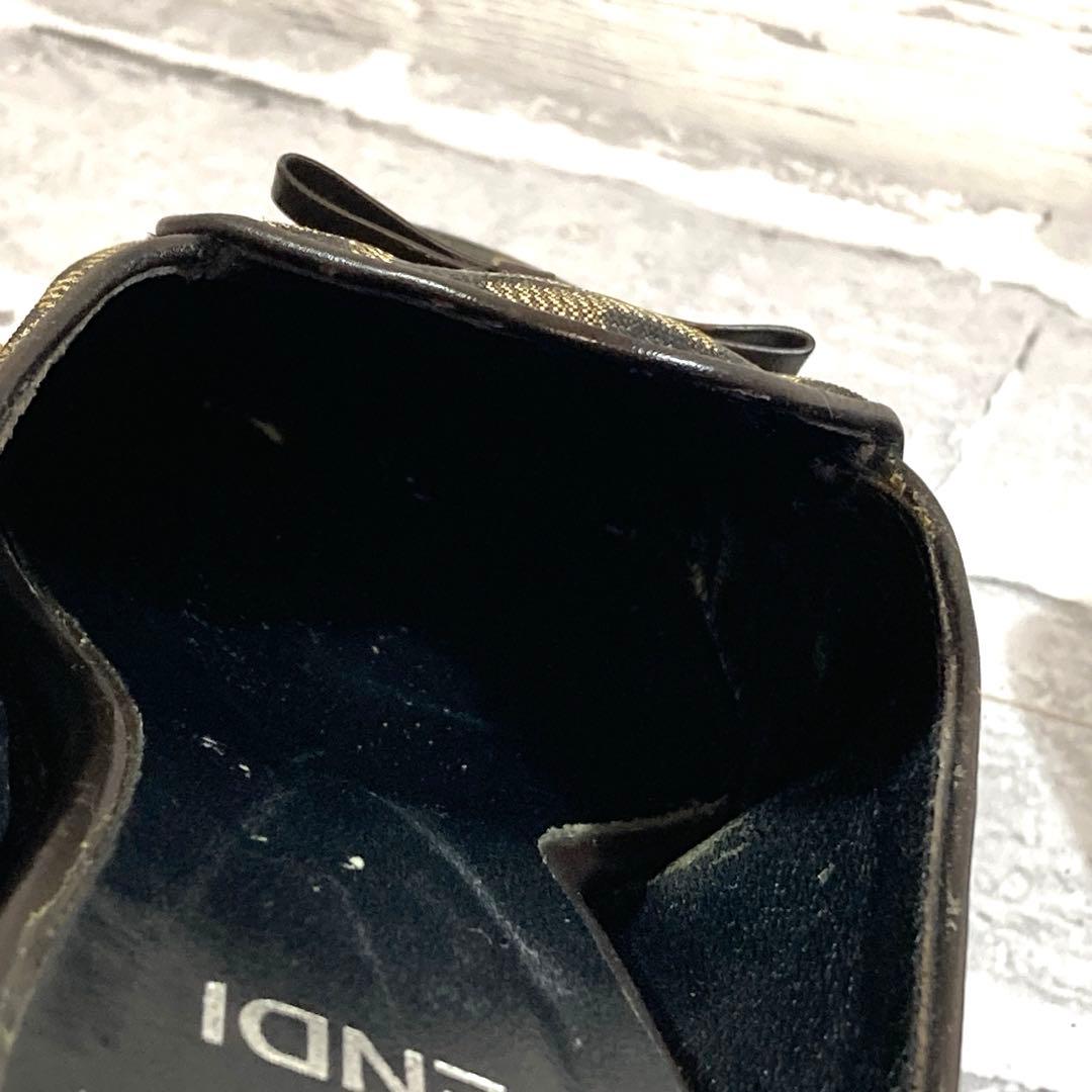 FENDI フェンディ ズッカ柄 ミュール ブラック・ブラウン　スリッポン