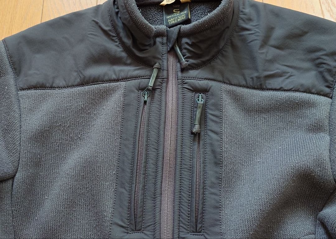 M*r様 【希少】製 フリースジャケット P1G Tactical