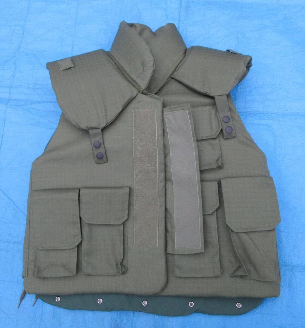 想定：陸上自衛隊試製防弾チョッキ1型ＯＤ（軽量レプリカ、Ｖ／Ｃリップストップ）