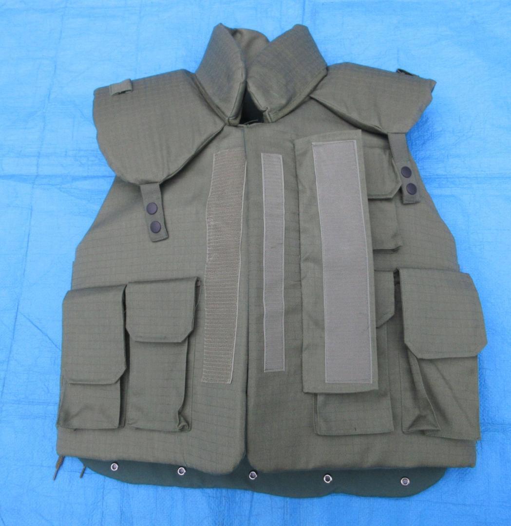 想定：陸上自衛隊試製防弾チョッキ1型ＯＤ（軽量レプリカ、Ｖ／Ｃリップストップ）