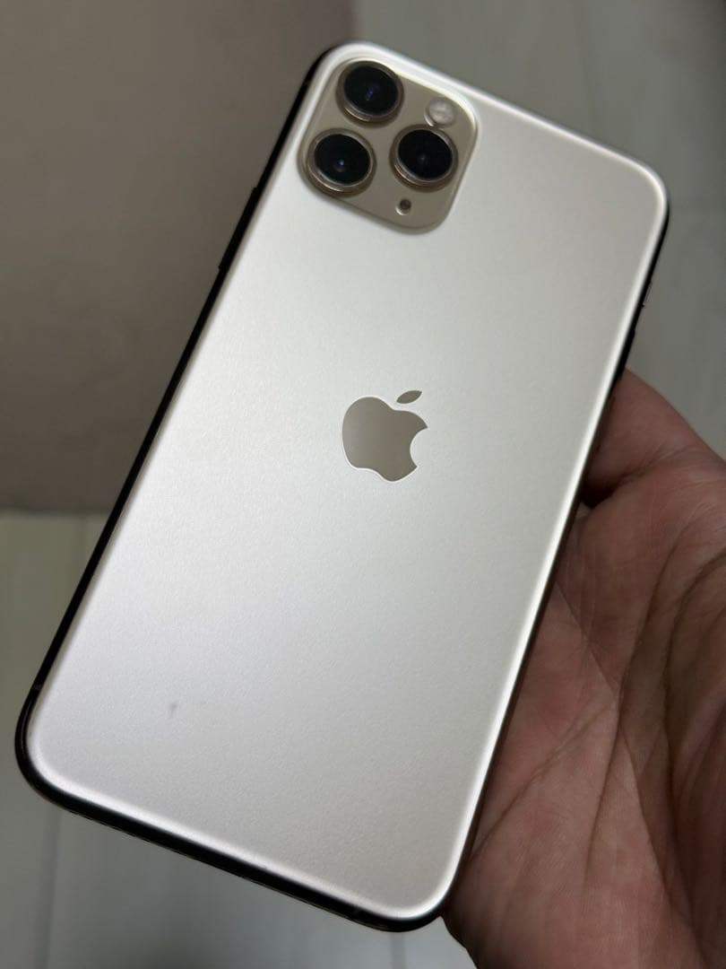 iPhone 11 Pro 256GB シルバー（SIMフリー）本体のみ