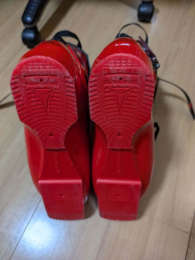 2025モデル レース用 スキーブーツATOMIC REDSTER 27.5