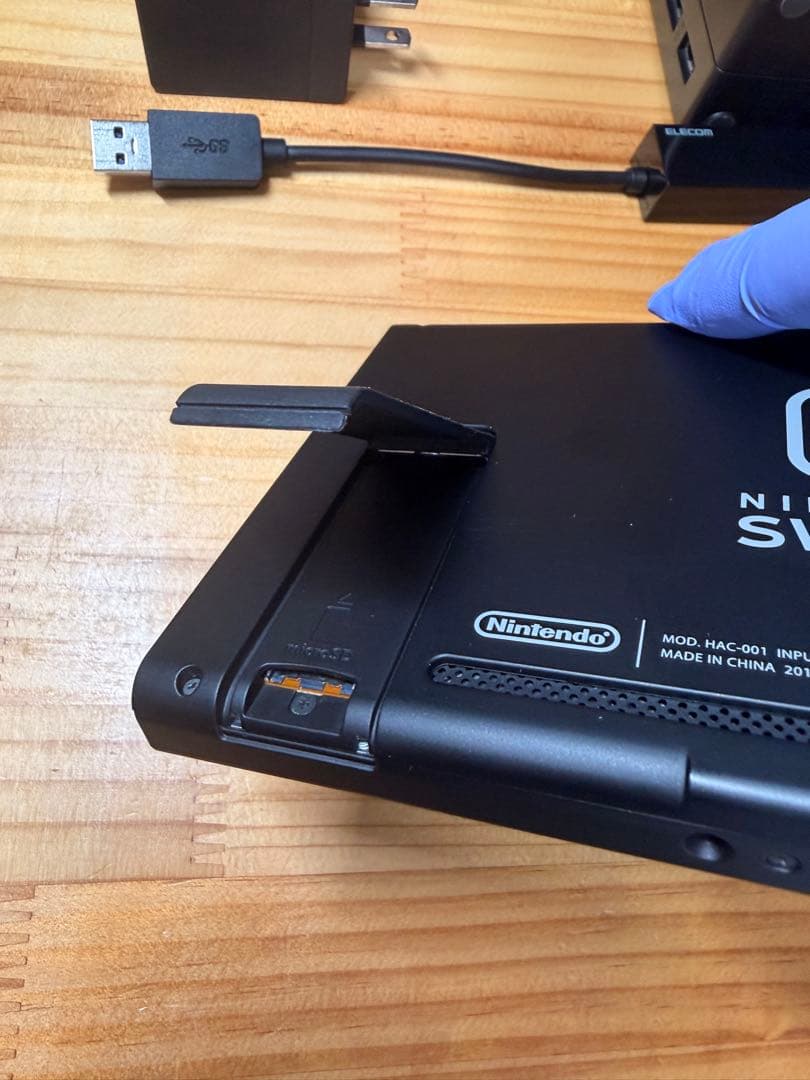 Switch本体 ドックセット　各種ケーブル付き