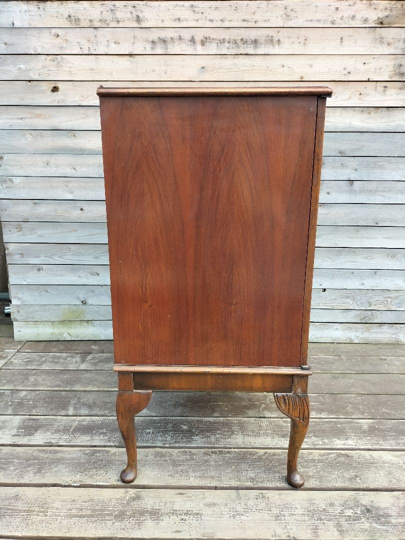 M♦n送料込 英国イギリスアンティーク　サイドボード 猫脚