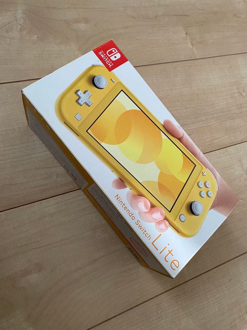 Nintendo Switch Lite イエロー + ケース