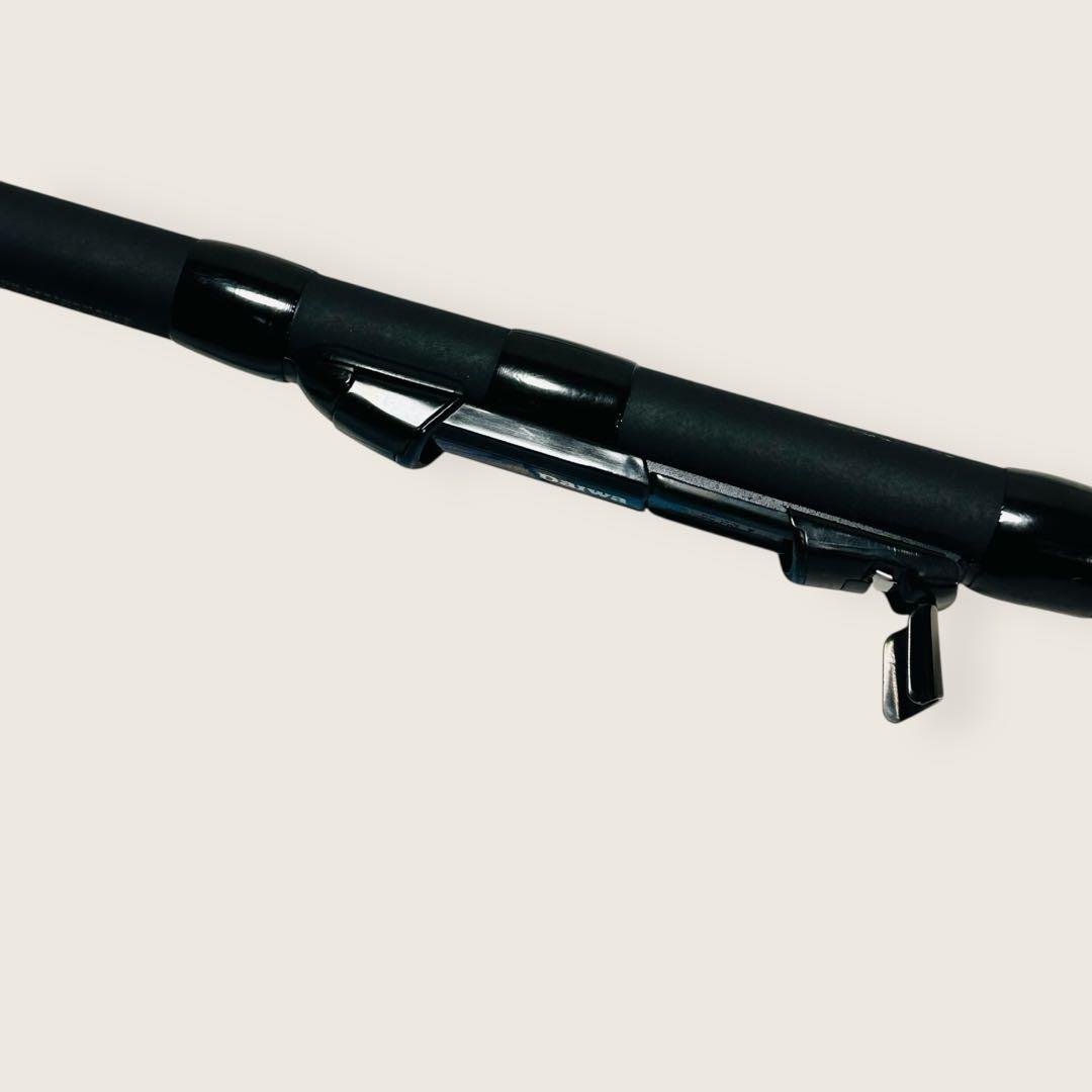 【比較的綺麗】　小継飛竜　2-30M ダイワ　ロッド　竿