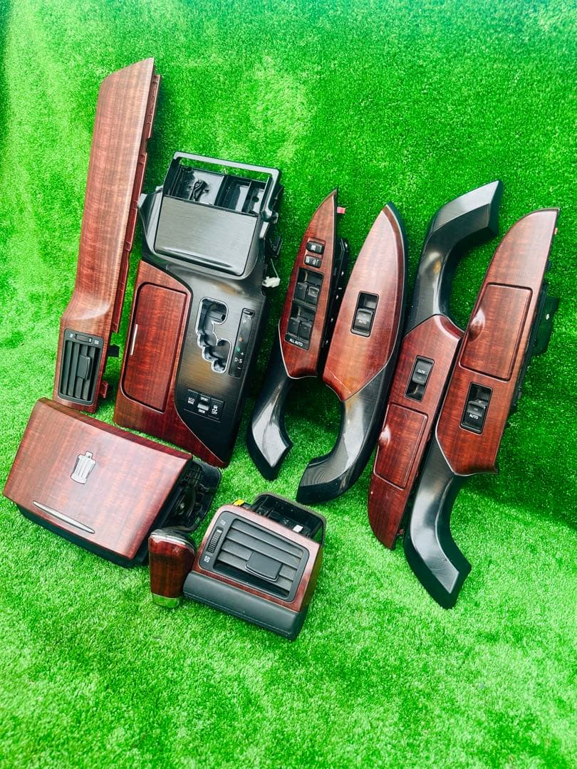 クラウン200系GRS200/GRS202/GRS204 後期型インテリアパネル