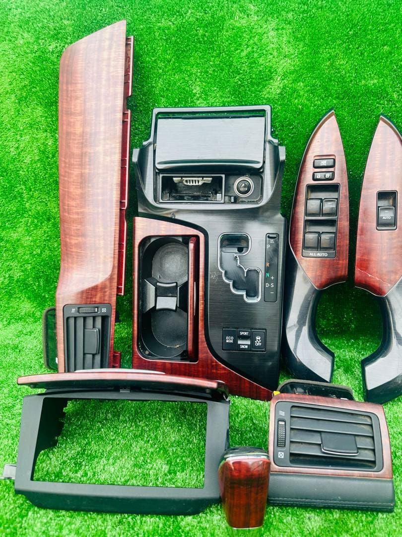 クラウン200系GRS200/GRS202/GRS204 後期型インテリアパネル