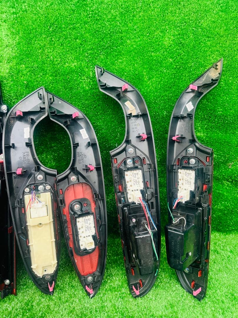 クラウン200系GRS200/GRS202/GRS204 後期型インテリアパネル