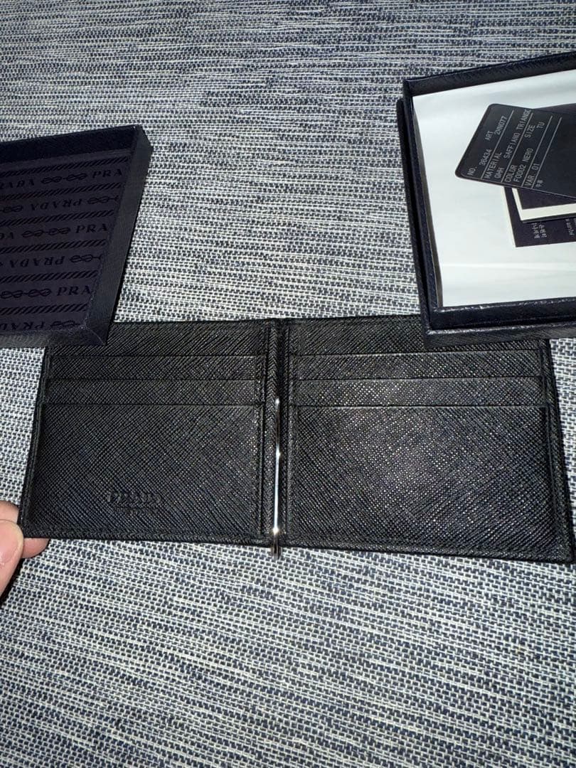 PRADA マネークリップ付