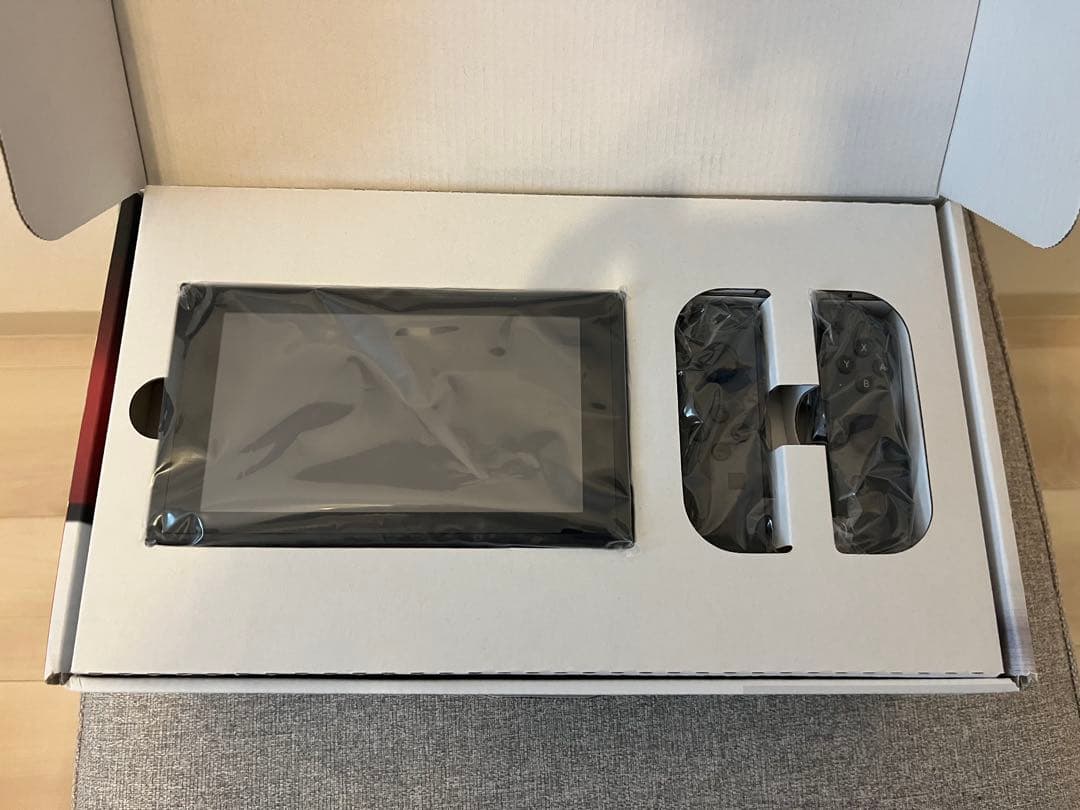 Nintendo Switch グレー 本体HAC-001 ➕カセット2点