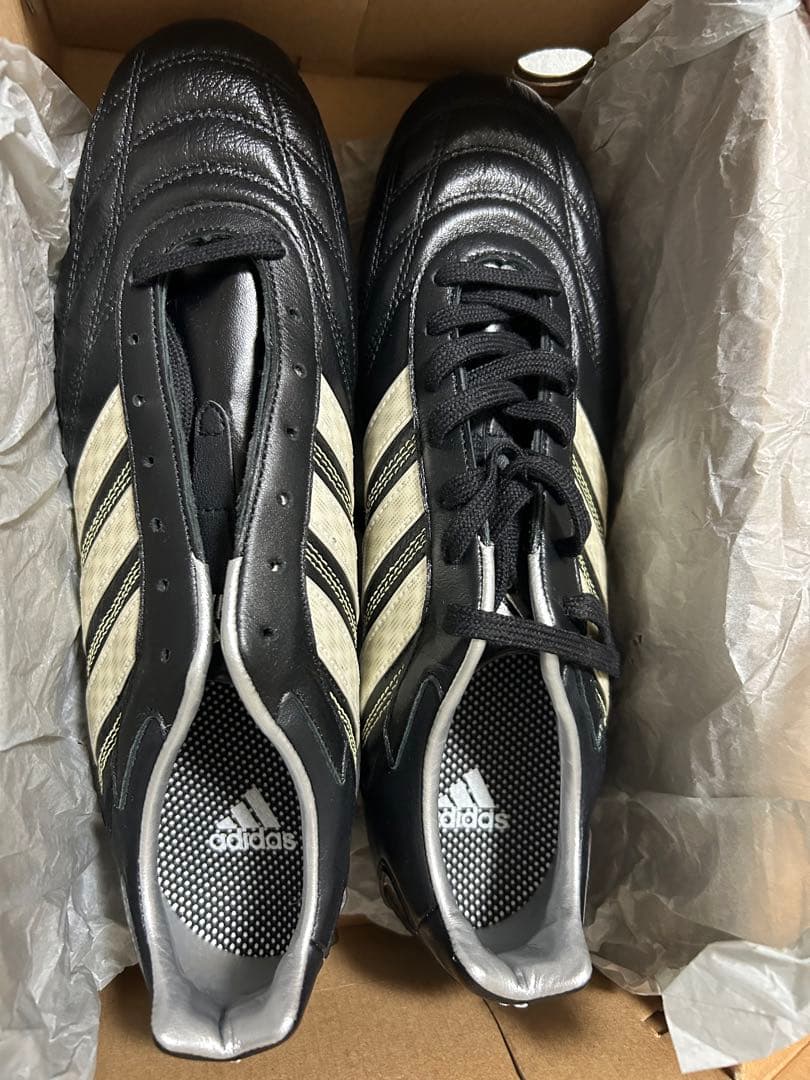 新品未使用 アディダス サッカースパイク パティークX TOP 27.5cm