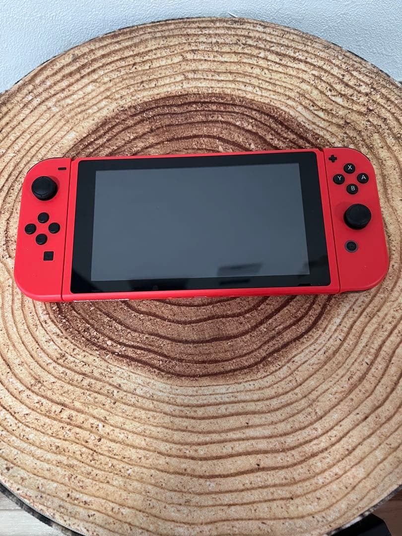 Nintendo Switch ニンテンドースイッチ本体　マリオレッド　箱無し