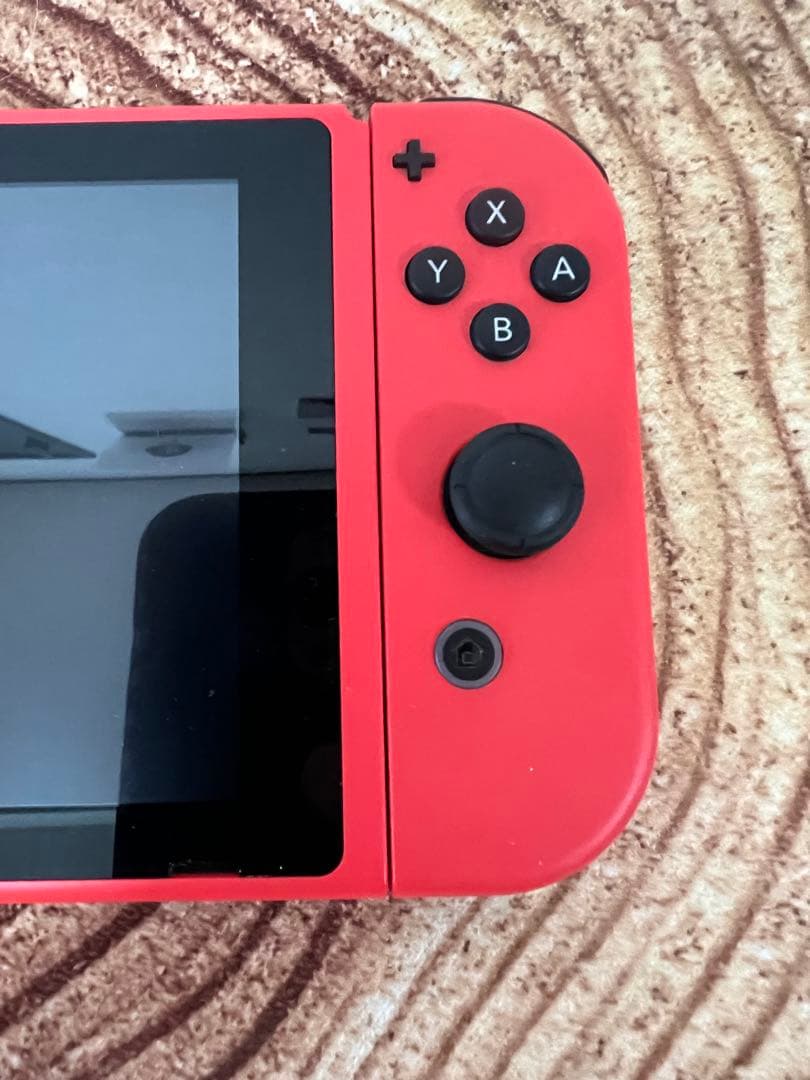 Nintendo Switch ニンテンドースイッチ本体　マリオレッド　箱無し