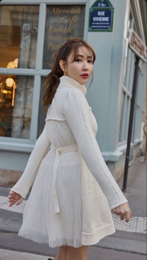 【新品タグ付き】herliptoケーブルニットドレス