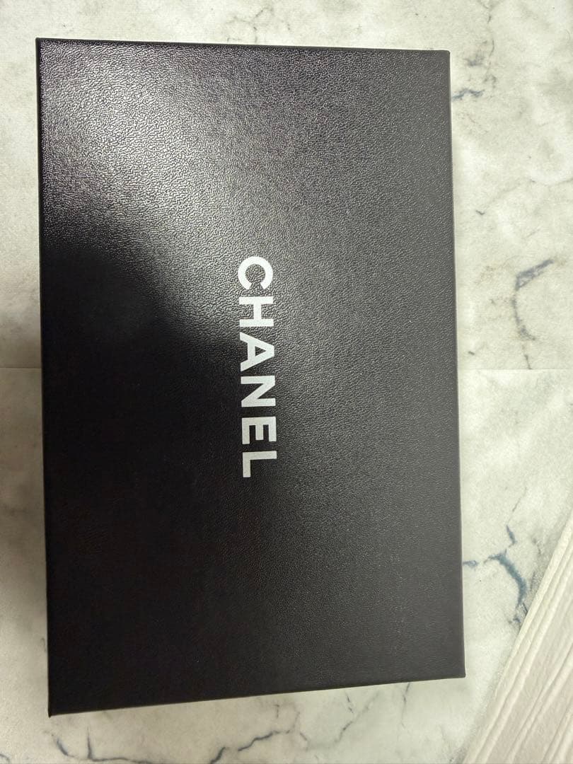 本日のみ値引【美品・シリアル一致】CHANEL 長財布 ラムスキン ブラック