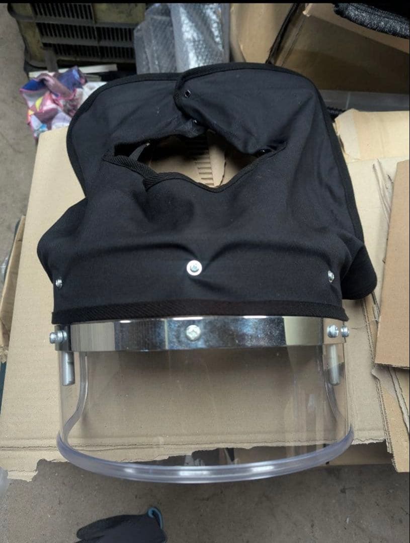 短風防 スクリーン曲げ加工済み 美品