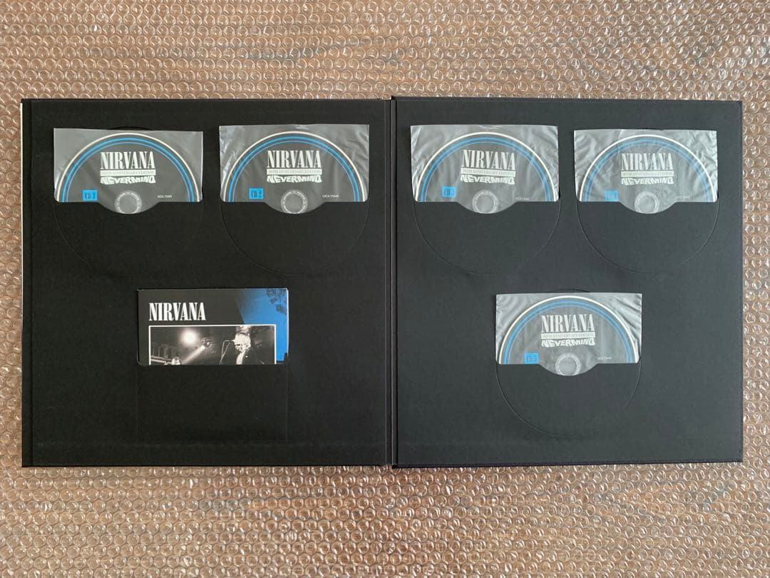 NIRVANA／NEVERMIND 30th スーパー・デラックス・エディション