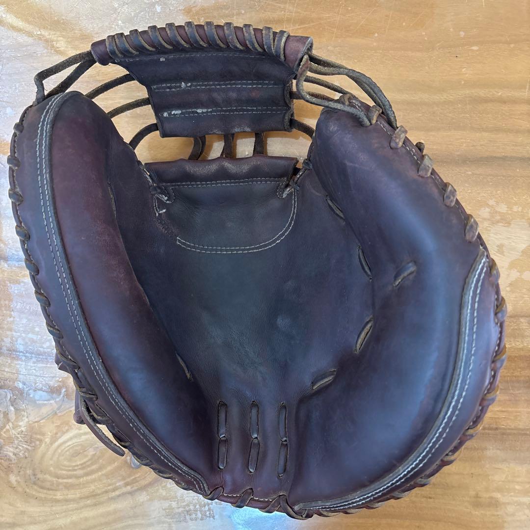 キャッチャーミッド