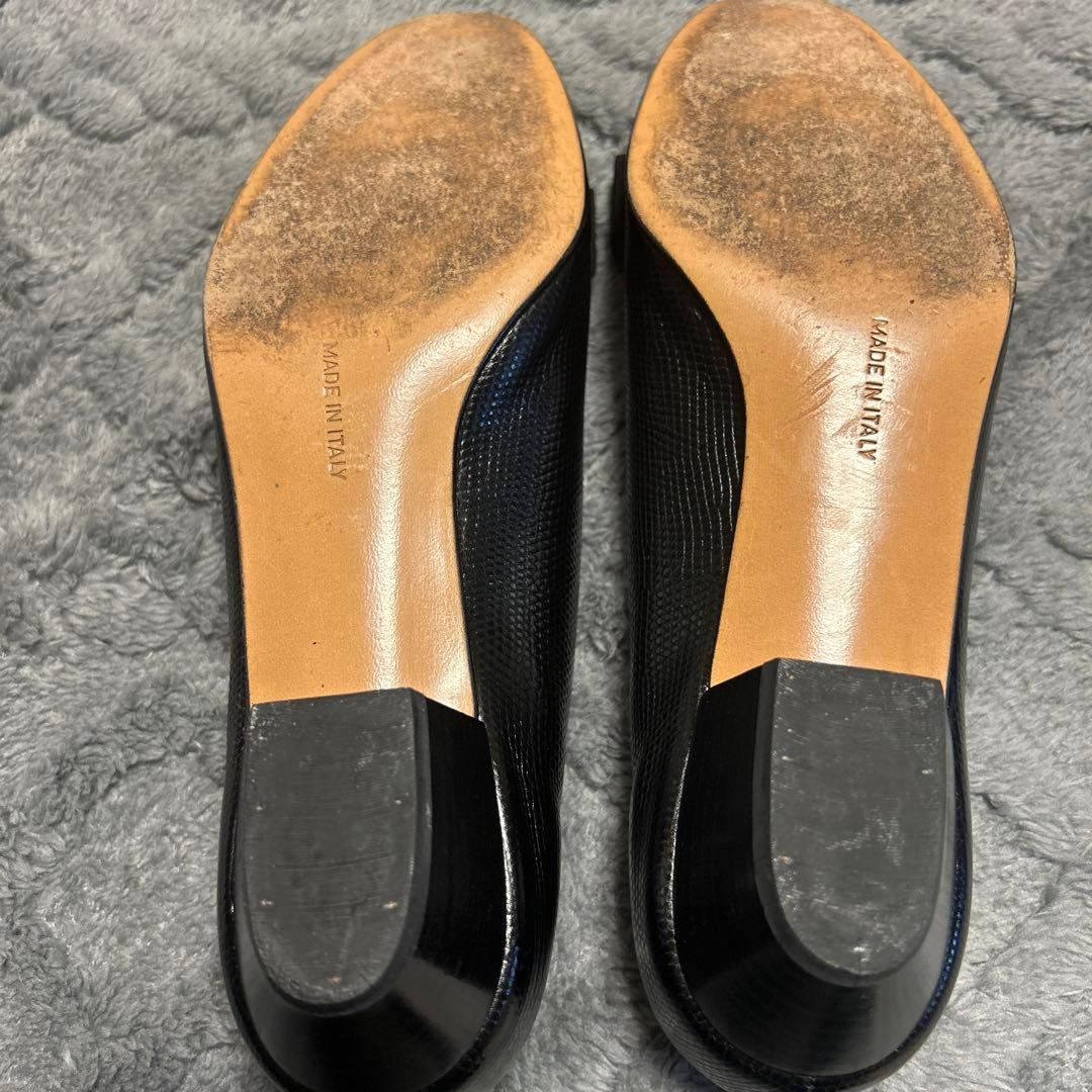 美品Salvatore Ferragamo ブラックリボン　パンプス23.5