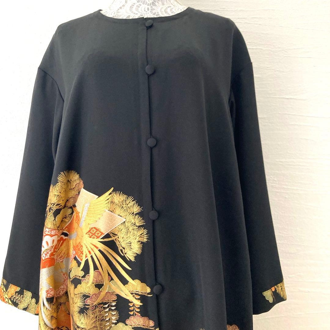 黒留袖リメイク　ノーカラーライトコート