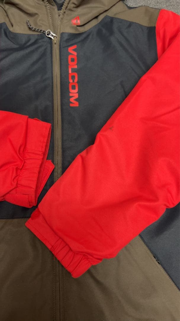 VOLCOM スノーボードウェア 上下セット