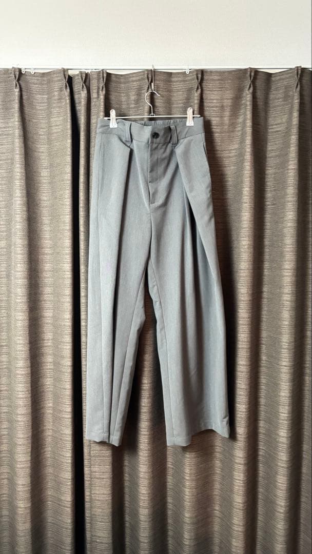 【未使用品】soerte グレースラックス　サイズ1