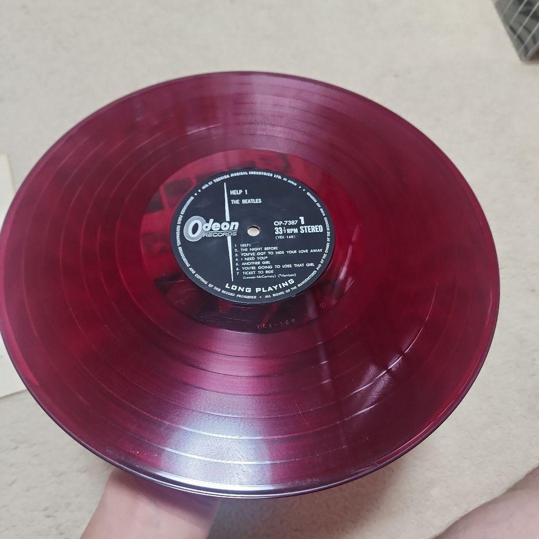 ビートルズ HELP レコード
赤盤です！

即購入OKです！！