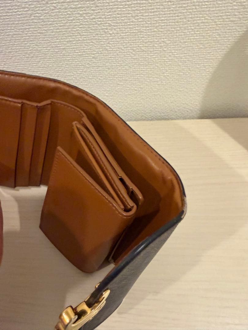 CELINE セリーヌ トリオンフ 三つ折り財布
