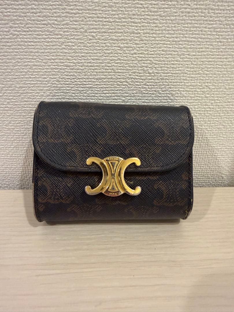 CELINE セリーヌ トリオンフ 三つ折り財布
