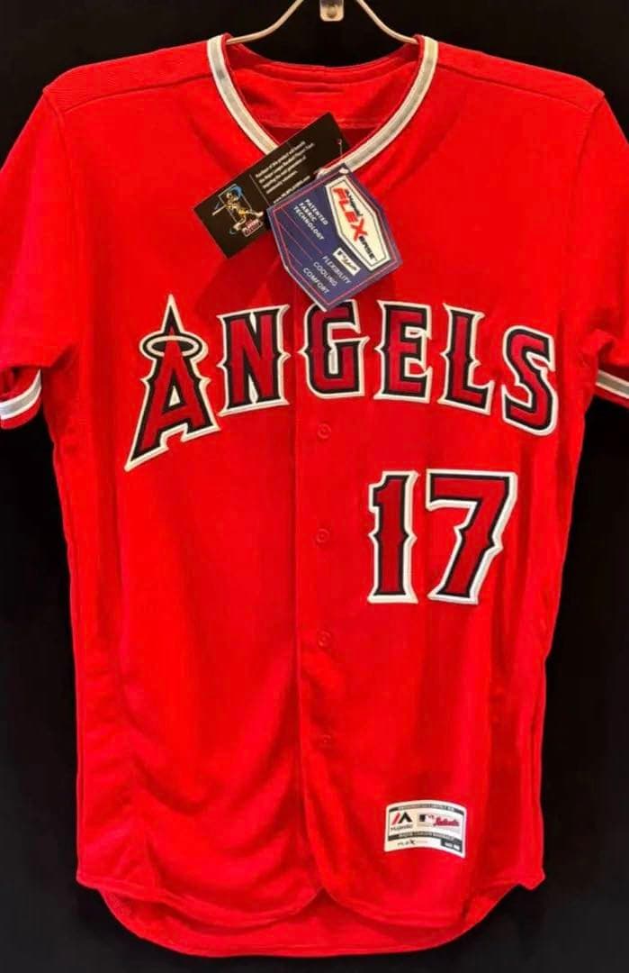 大谷翔平選手直筆サイン入りオーセンティックユニフォーム