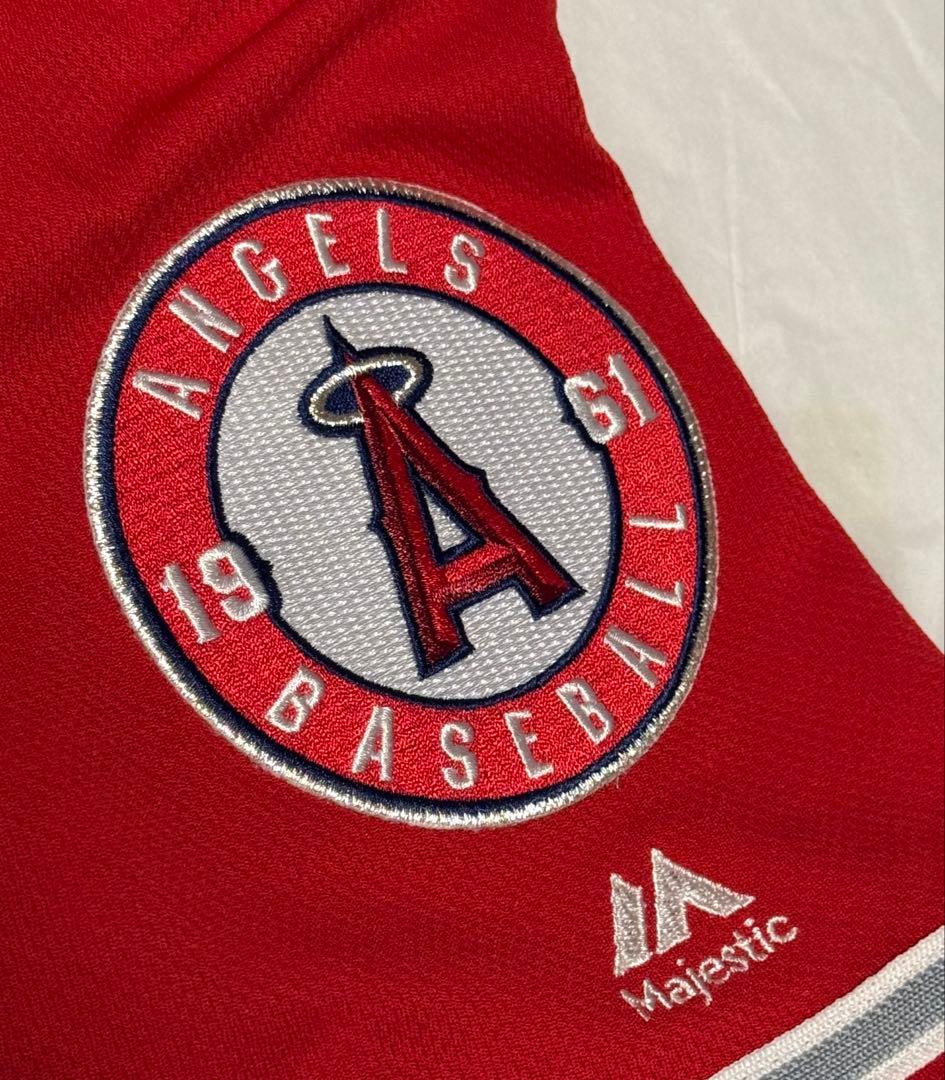 大谷翔平選手直筆サイン入りオーセンティックユニフォーム