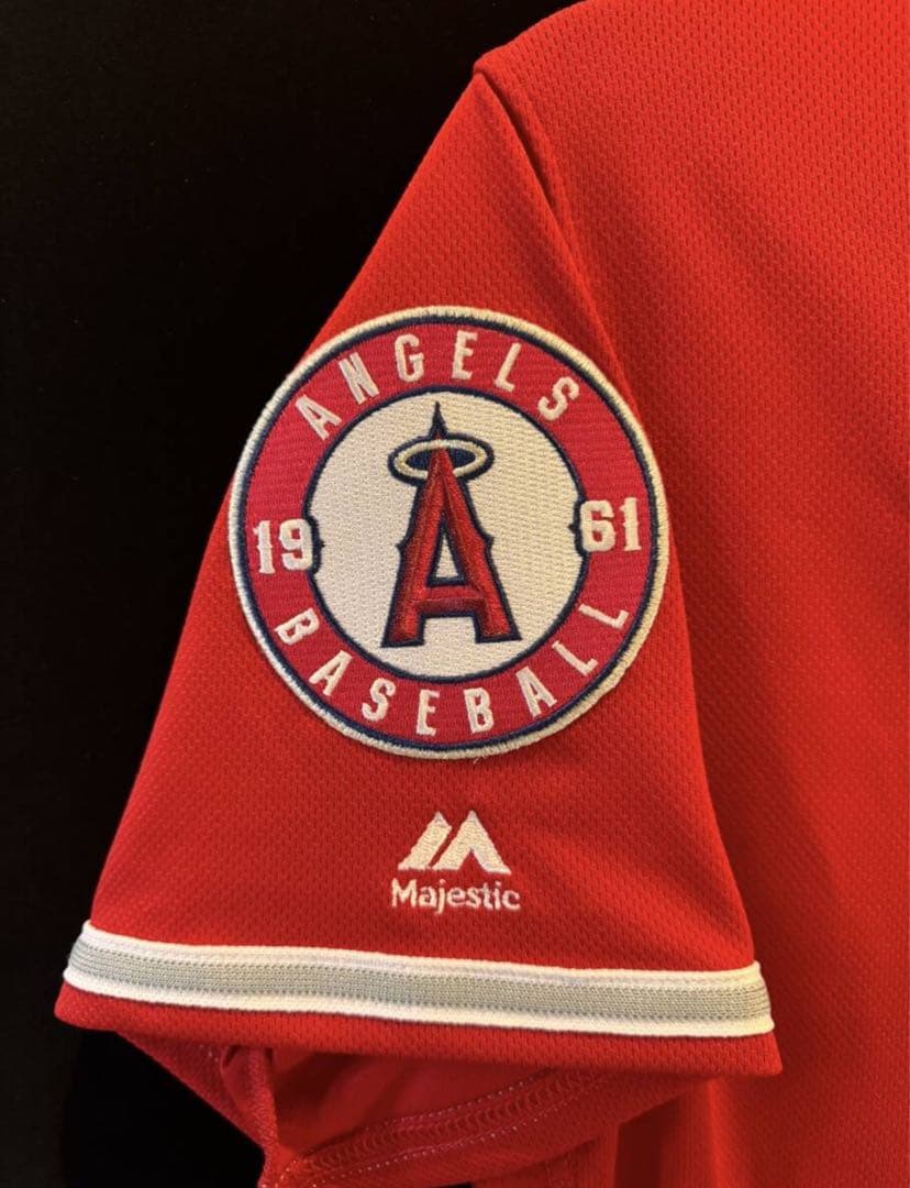 大谷翔平選手直筆サイン入りオーセンティックユニフォーム