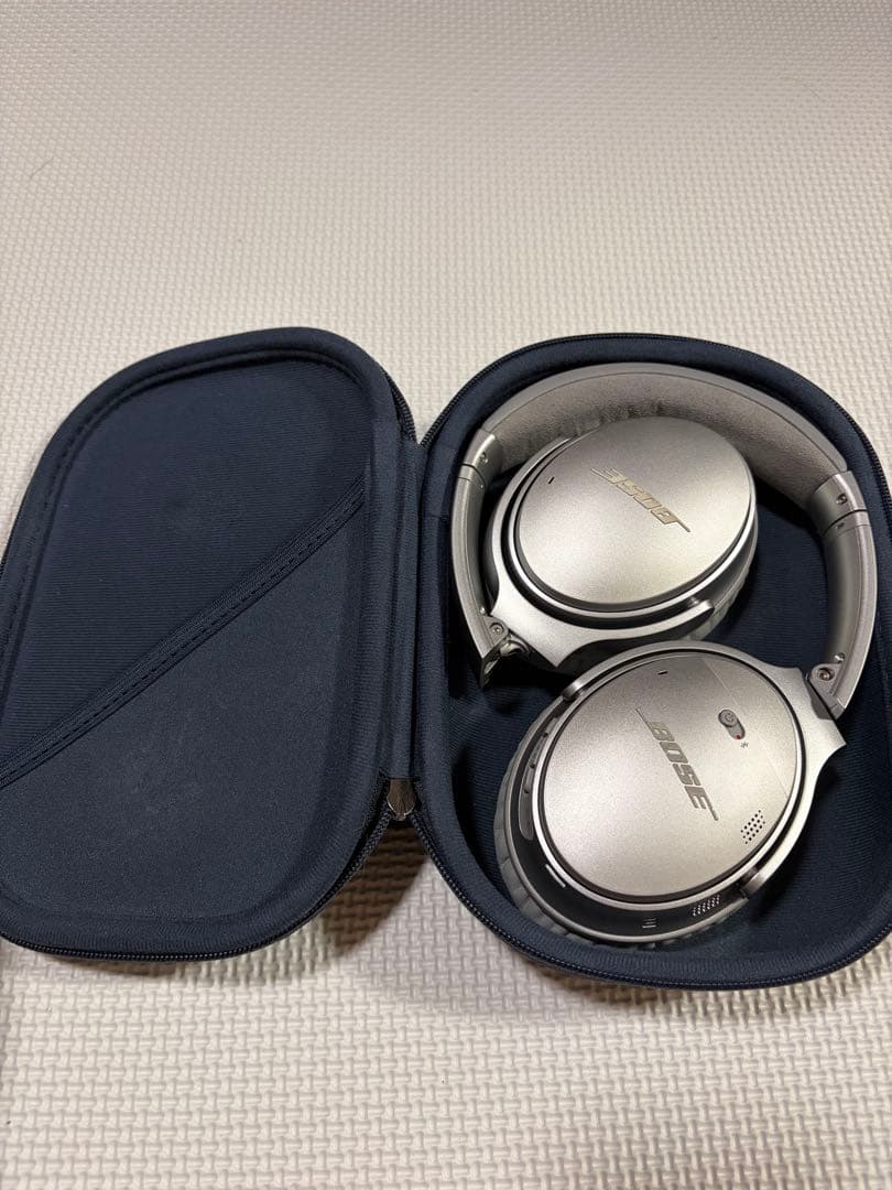 Bose QuietComfort 35 IIシルバー