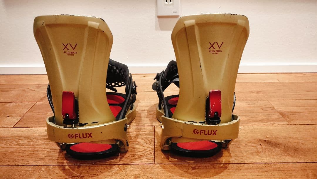 FLUX XV ビンディング ゴールド/ブラック　S サイズ