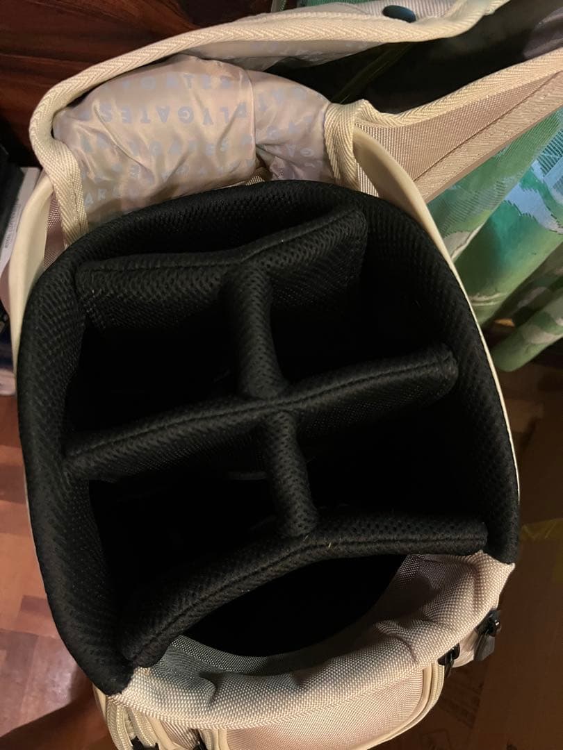 PEARLY GATES ベージュキャディバッグ