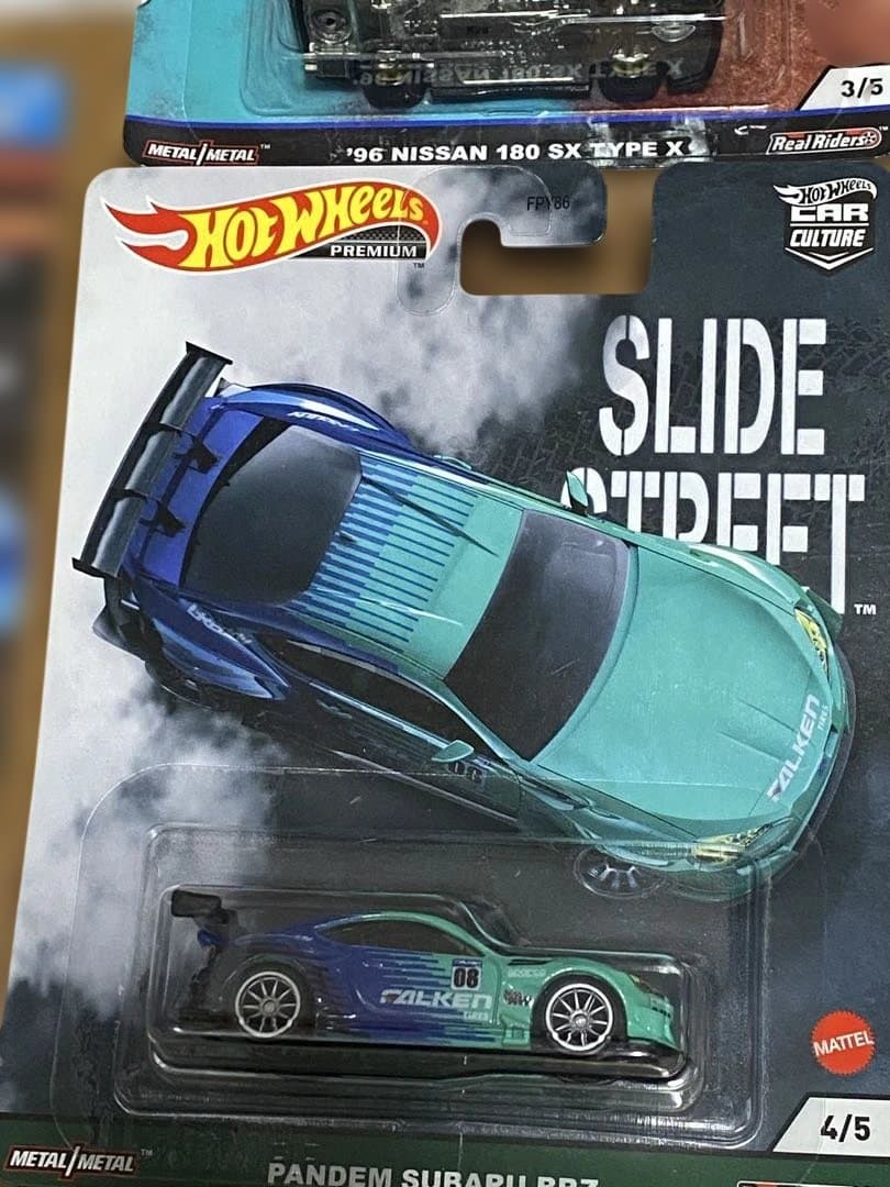 Hot Wheels ミニカー12台セット