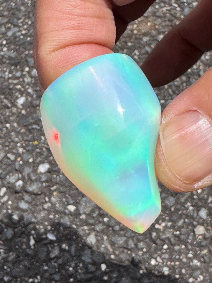 人工オパール　三線バチ　オーロラ模様