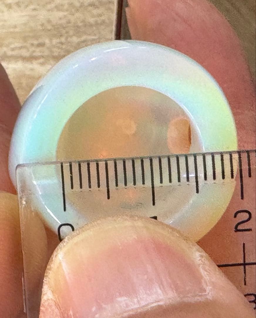 人工オパール　三線バチ　オーロラ模様