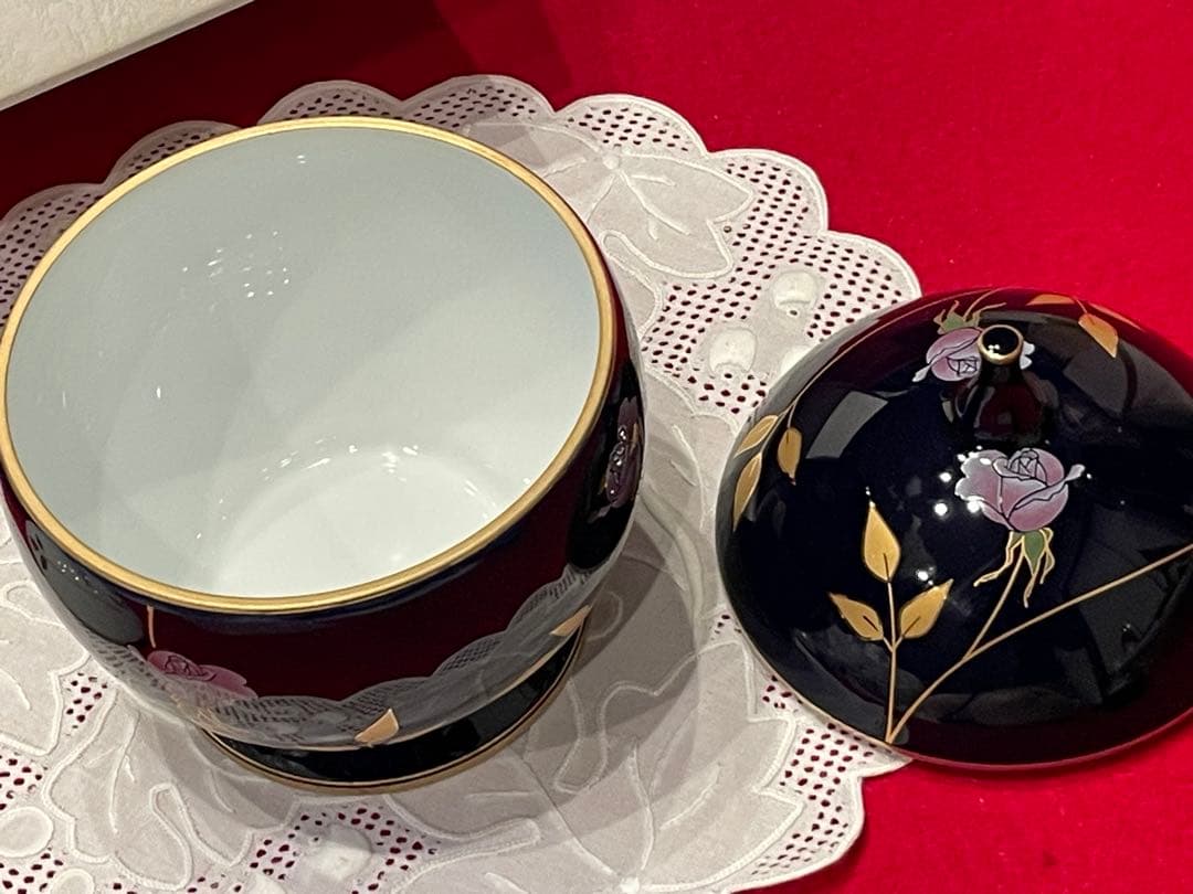 ◉セール！新品　香蘭社　ボンボニエール　キャンディポット　2点セット　金彩　薔薇