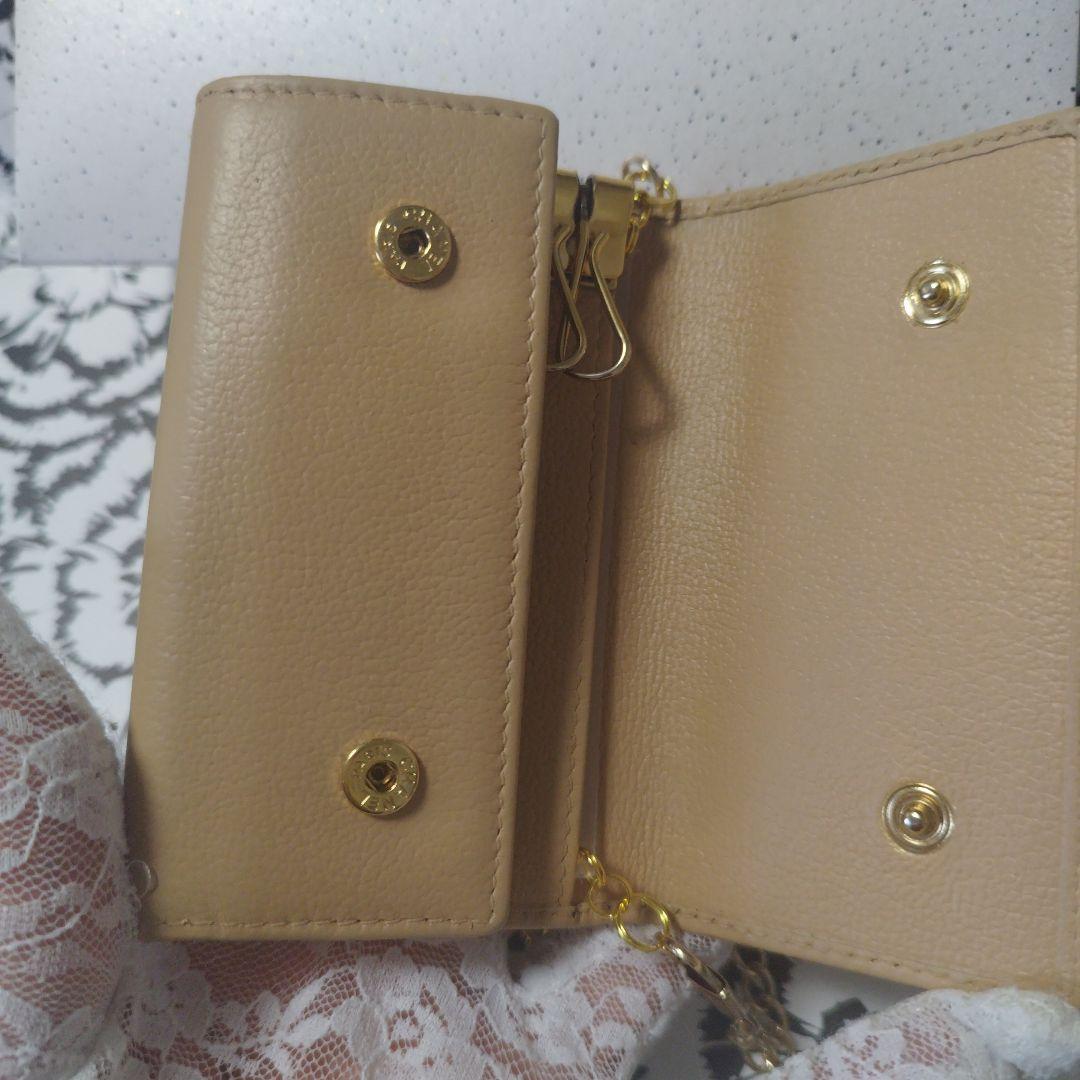 シャネルカメリア　キーケース　カード　斜め掛け