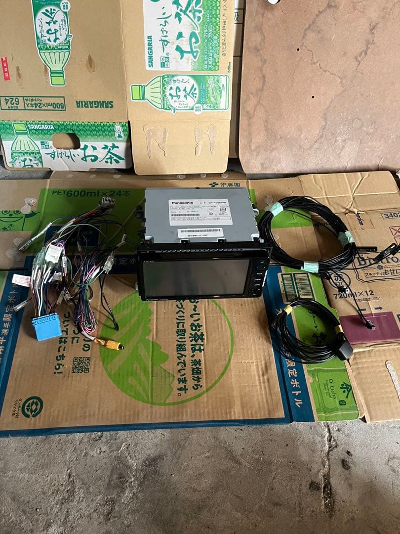 Panasonic CN-R660WD フルセグ 7インチ 地図データ2019年